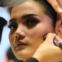 Benarkah penggunaan serum sebelum makeup itu penting?