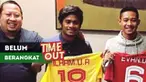 Evan Dimas Darmono dan Ilham Udin Armaiyn hingga kini belum bertolak ke Malaysia lantaran belum ada solusi mengenai sikap PSSI.