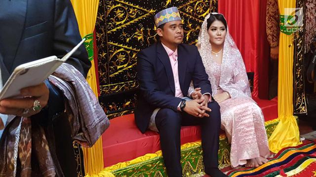 Resepsi Minggu Di Medan Kahiyang Bobby Sebar 2 000 Undangan News Liputan6 Com