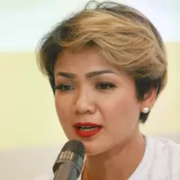 "Makanya sekarang udah banyak remnya, ga makan ini itu, olahraga. Saya niatin banget. Nabung lah dari sekarang," ujarnya. (Adrian Putra/Bintang.com)