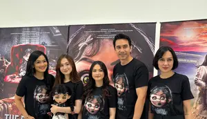 Titi Kamal Ungkap Kelakuan Aneh Sara Wijayanto Selama Syuting 'THE DOLL: GHAWIYAH'