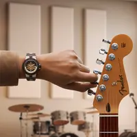Bvlgari meluncurkan koleksi jam tangan terbaru, Bvlgari Aluminium GMT x Fender® Limited Edition, [Dok/Bvlgari].