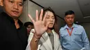 Artha Meris Simbolon menolak menjawab pertanyaan wartawan usai menjalani sidang vonis di Pengadilan Tipikor, Jakarta, Kamis (20/11/2014). (Liputan6.com/Miftahul Hayat)