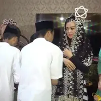 15 Juli menjadi ulang tahun Julia Perez. Saat masih menjalani perawatan keluarga punya rencana kejutan untuk Jupe. Sayangnya takdir berkata lain