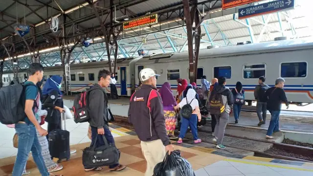 Ilustrasi - Suasana di stasiun Purwokerto. (Foto: Liputan6.com/Daop 5 PWT/Muhamad Ridlo)