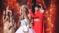 Angélique Angarni-Filopon Dimahkotai Miss Prancis 2025, Jadi Pemenang Tertua Sepanjang Sejarah Kompetisi