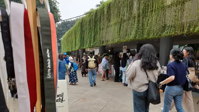 Semasa Piknik 2024 Kembali ke Lapangan Banteng Jakarta, Bisa Duduk di Bawah Pohon Sambil Belanja Produk UMKM Unik