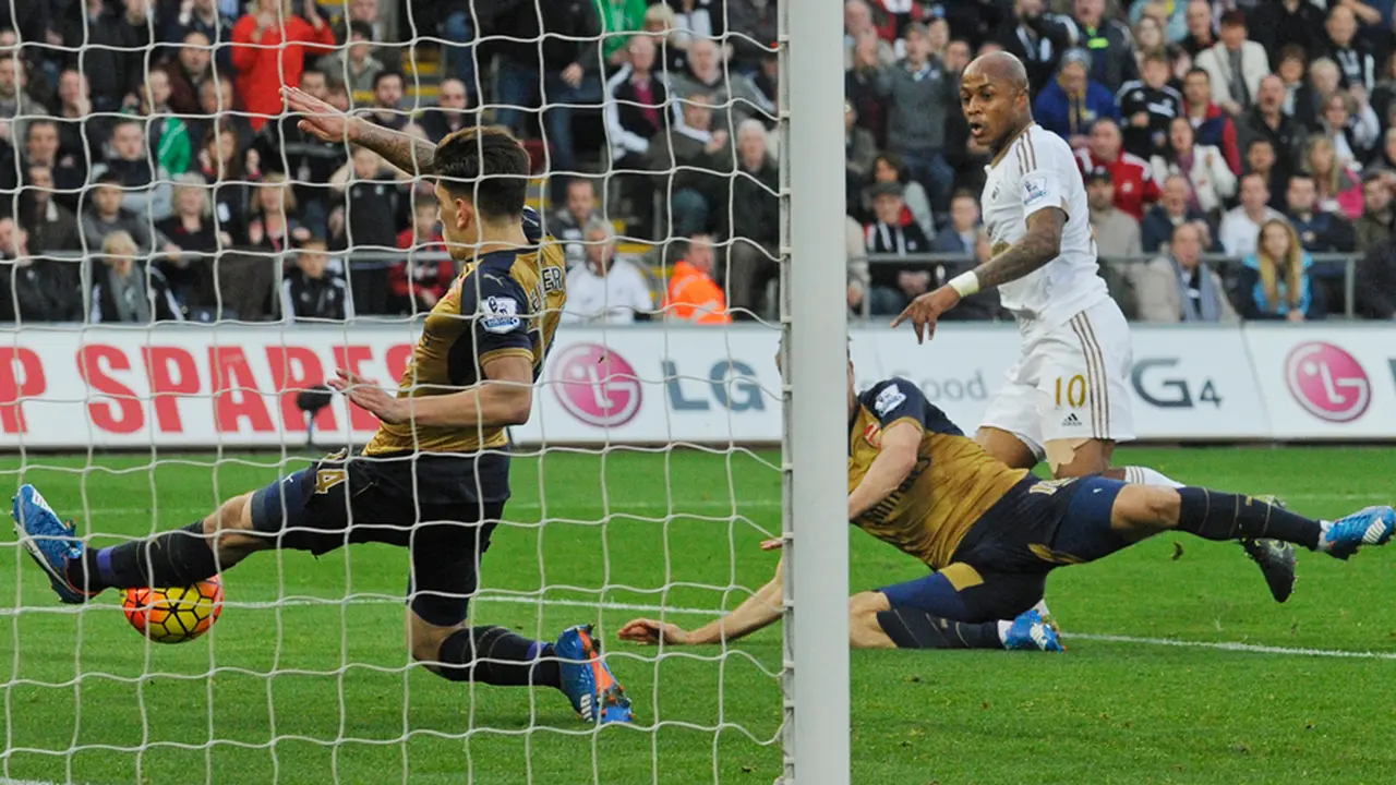 Penyelematan Penting Bellerin untuk Arsenal di Premier League