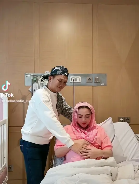 [Instagram/bellashofie_rigan]