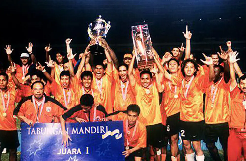 Persija saat juara Liga Indonesia 2001. (Bola.com/Dok. Persija)