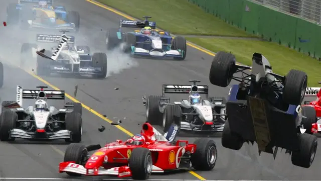 Video kecelakaan mobil Formula 1 yang terjadi di tikungan pertama pada GP Australia tahun 2002 mengintai Rio Haryanto di sesi perdananya pada Minggu (20/3/2016) nanti.