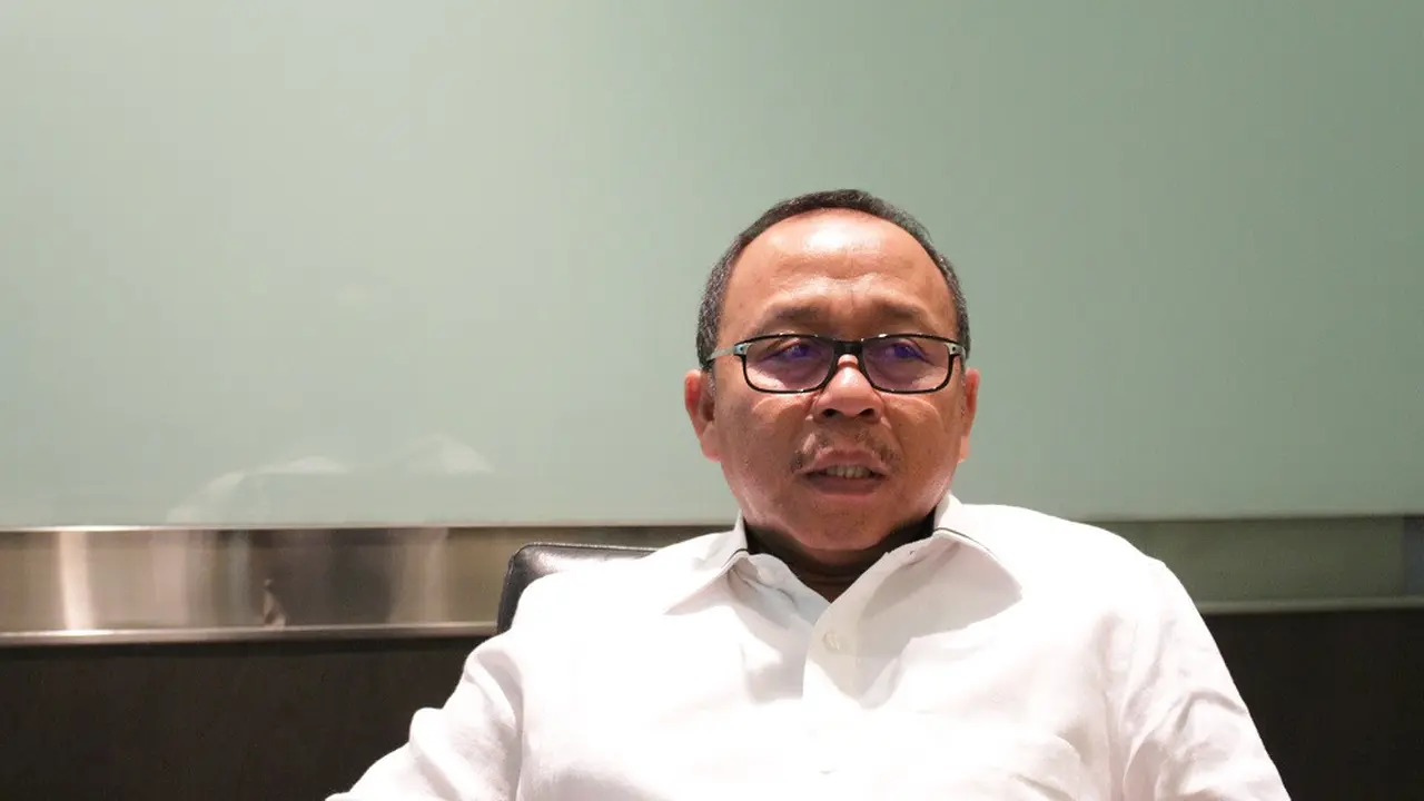 Bupati Pasangkayu, Agus Ambo Djiwa