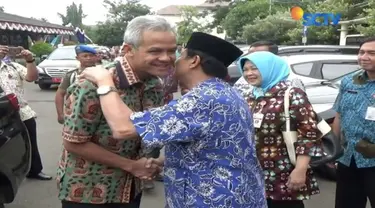 Gubernur Ganjar Pranowo juga meminta Plt Wali Kota Tegal segera melakukan pembenahan internal. Antara lain membenahi sejumlah SKPD.