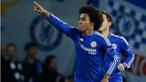 Gol indah Willian lewat tendangan bebas menyelamatkan Chelsea dari kekalahan atas Dinamo Kiev dengan skor 2-1 dalam penyisihan Liga Champions grup G, Rabu (4/11/2015).