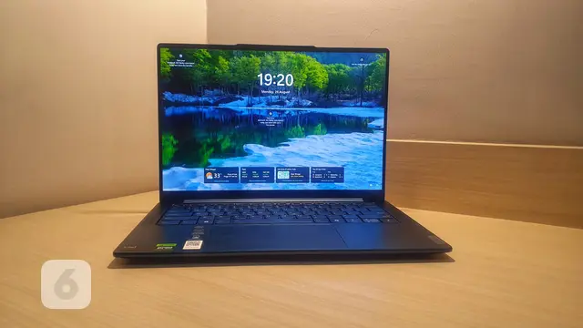 Lenovo Yoga Pro 7 14IMH9.