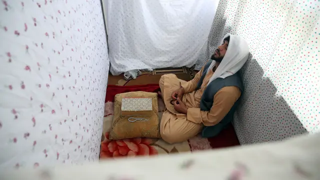 Intip Muslim Afghanistan Itikaf di Bulan Ramadan