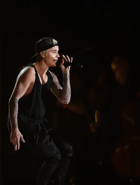 Justin Bieber kini menjadi artis pertama yang berhasil pecahkan rekor 10 miliar penonton video clipnya di album yang bertajuk Purpose. (AFP/Bintang.com)