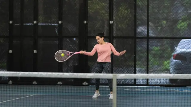 Nagita Slavina berlatih intens jelang turnamen. (credit: instagram.com/raffinagita1717)