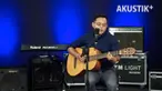 Kali ini Akustik Plus dengan berani menampilkan Al Gufron, vokalis band Javablanca yang merangkak tengah aktif di dunia maya.