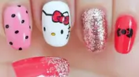 Tutorial untuk kuku genit Hello Kitty. Foto: Youtube.com
