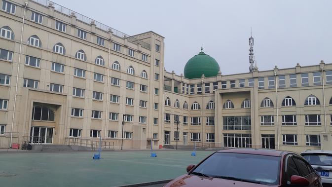 Kompleks dalam gedung Asosiasi Islam China di Jalan Nanhengxije, Distrik Xicheng, Beijing (Rizki Akbar Hasan / Liputan6.com)