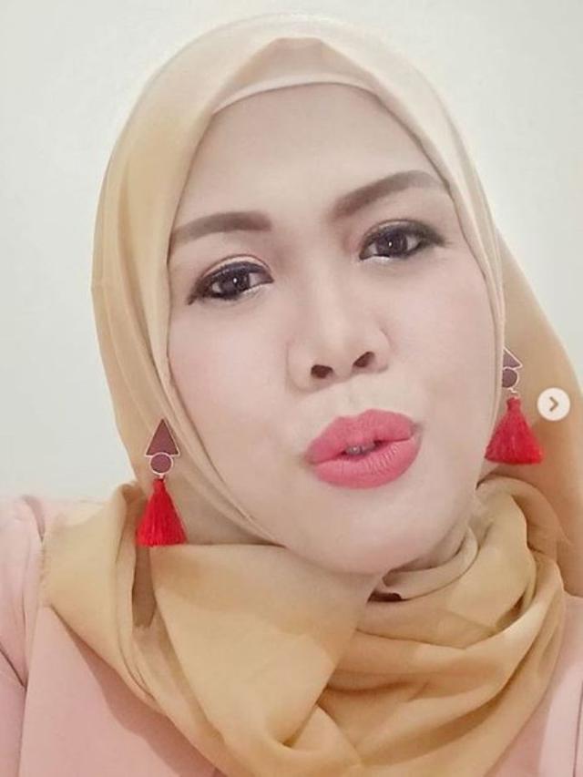Elly Sugigi (Foto: Instagram/@ellysugigi_real_)