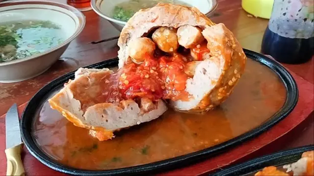 Pedas Nikmat Bakso Lava Kabupaten Kuningan