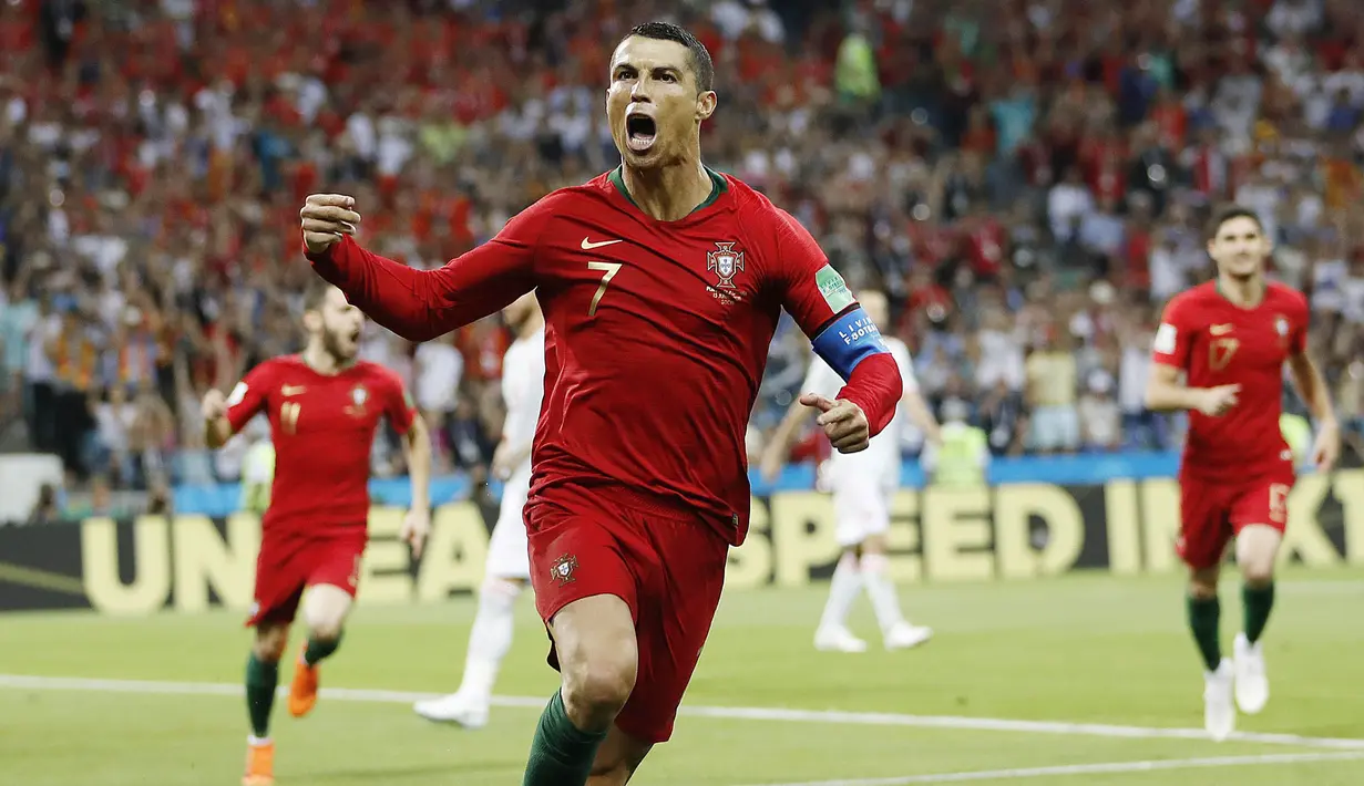 1. Cristiano Ronaldo (Portugal) - 3 Gol. (AP/Francisco Seco)