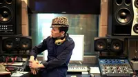 G-Dragon mengungkapkan rahasia suksesnya sebagai pengarang lagu yang bisa membuat karya yang enak didengar. Seperti apa ceritanya?