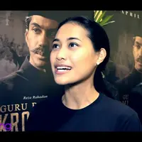 Guru Bangsa Tjokroaminoto merupakan film serius pertama yang dibintangi Putri Ayudya. Putri sangat menjiwai perannya sebagai istri Tjokroaminoto, hinngga keluarga guru besar itupun memanggilnya eyang.