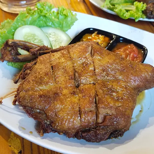 Rekomendasi Tempat Makan Enak di Antapani Bandung 2025