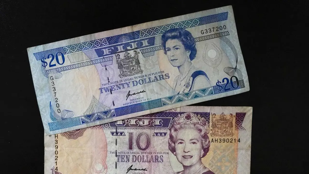 Mata uang poundsterling Inggris bergambar Ratu Elizabeth II. Mata uang poundsterling Inggris bergambar Ratu Elizabeth II. (AFP) (Bank of England)