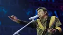 Selain Rhoma Irama, panggung ulang tahun MNCTV yang ke-24 pada Selasa 20 Oktober 2015 tersebut juga dimeriahkan oleh deretan penyanyi tanah air seperti Wali dan Karina Salim. (Deki Prayoga/Bintang.com)