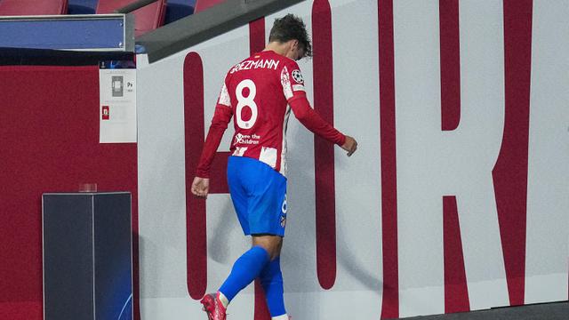 Foto: Antoine Griezmann Dikartu Merah, Mohamed Salah Bawa Liverpool Tekuk Atletico Madrid di Liga Champions