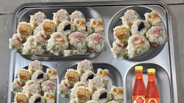 6 Potret Makanan Bergizi Versi Netizen Ini Kocak, Dijamin Tak Mengecewakan