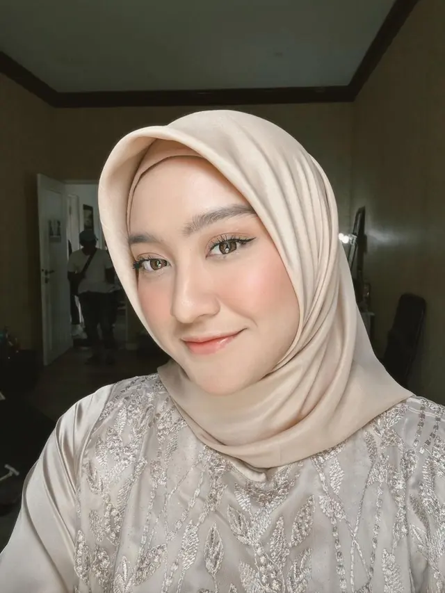 7 Potret Salshabilla Adriani saat Tampil Berhijab, Banjir Pujian