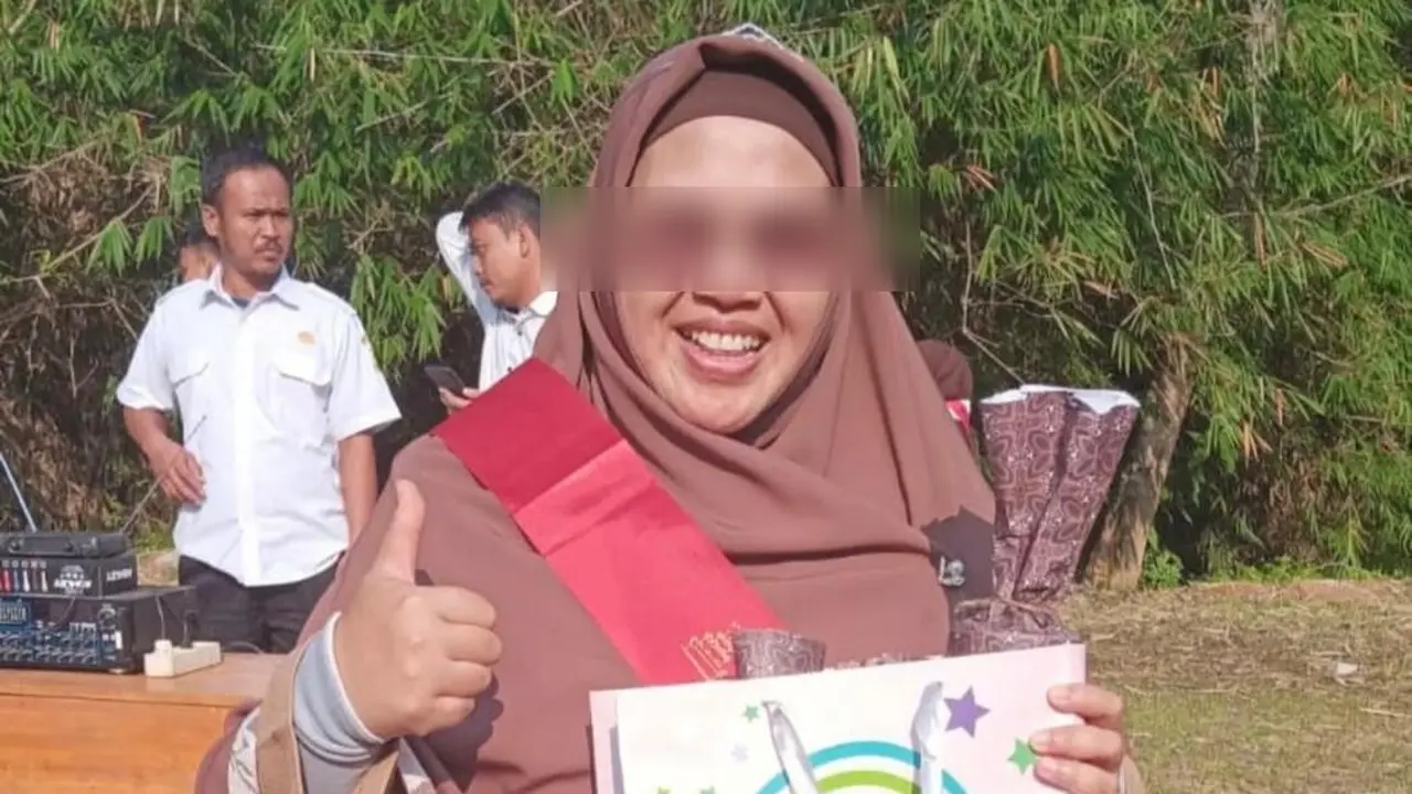 Kepala SMAN 1 Cimarga.