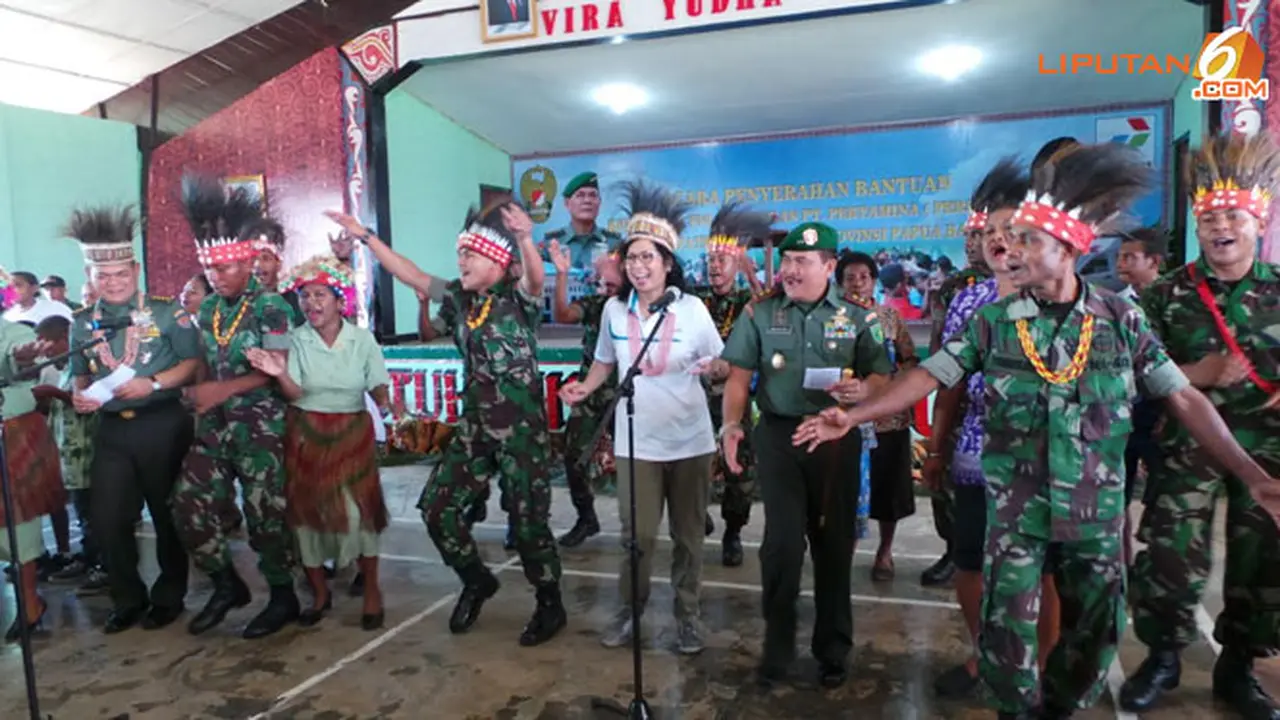karen-joget-131121a.jpg