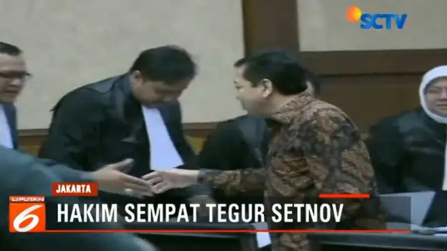 Setya Novanto hadir sebagai saksi dalam kasus korupsi pengadaan proyek kartu tanda penduduk berbasis elektronik atau E-KTP.
