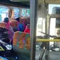 6 Momen Naik Bus di Luar Nalar Ini Bikin Geleng Kepala, Kocak (1cak)