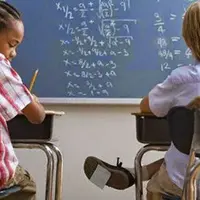 Saat otak sudah buntu, terkadang contekan itu perlu. (Via: almujtahidina.blogspot.com)