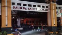 RSUD Saiful Anwar (RSSA) Malang pasca meledaknya panel listrik yang menyebabkan layanan lumpuh sementara (Liputan6.com/Zainul Arifin)