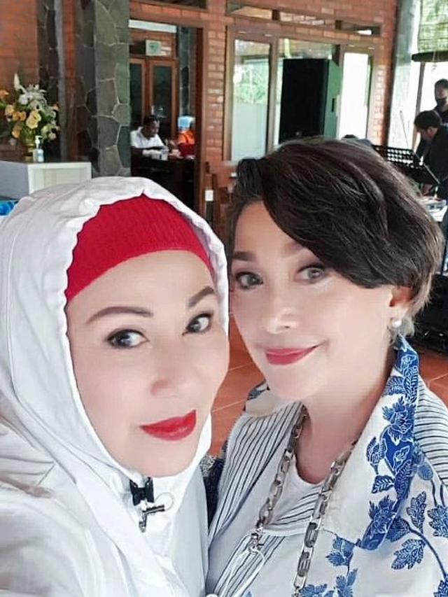Reuni artis senior era 70 dan 80-an (Foto: Instagram/@cameliamalikreal)