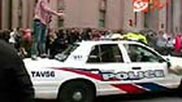Ribuan Polisi Dikerahkan ke Toronto
