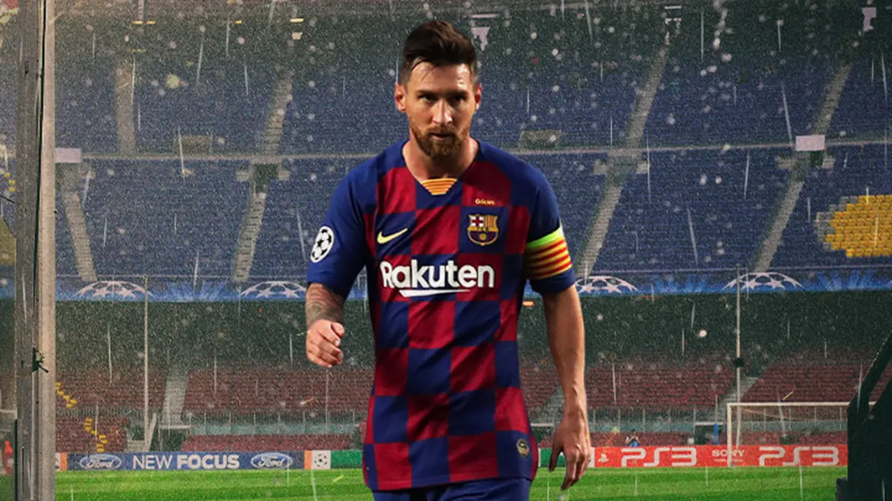 Barcelona - Lionel Messi Walk Out From Camp Nou