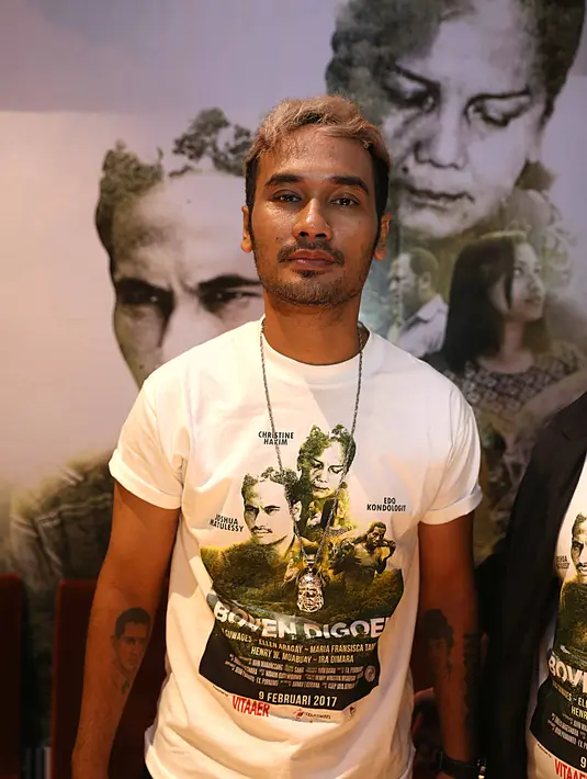 Boven Digoel merupakan nama sebuah daerah di Papua. Diakui JFlow, dirinya yang belum pernah mengunjungi daerah tersebut akhirnya tertarik bermain di film tersebut. Selain tak bisa menolak ajakan sang aktris senior. (Nurwahyunan/Bintang.com)