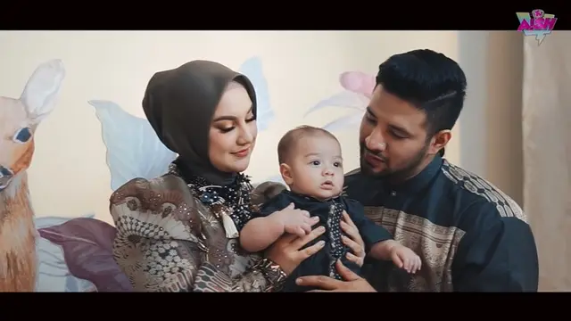 7 Pemotretan Ammar Zoni dan Irish Bella Bersama Buah Hati
