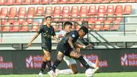Duel Arema FC melawan Madura United di Stadion Kapten I Wayan Dipta, Gianyar, Bali, Sabtu (28/10/2023) pada lanjutan BRI Luga 1 2023/2024 hari Sabtu (28/10/2023). (Dokumentasi Arema)