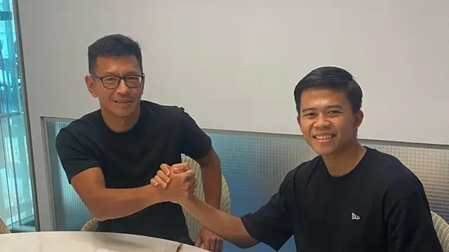 FOTO Edo Febriansyah Gabung Persib