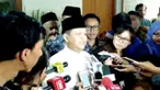 Soetrisno Bachir tegaskan uang yang diberikan untuk Amien Rais maupun kegiatan sosial murni menggunakan uang pribadinya, serta bantuan dari infaq. 